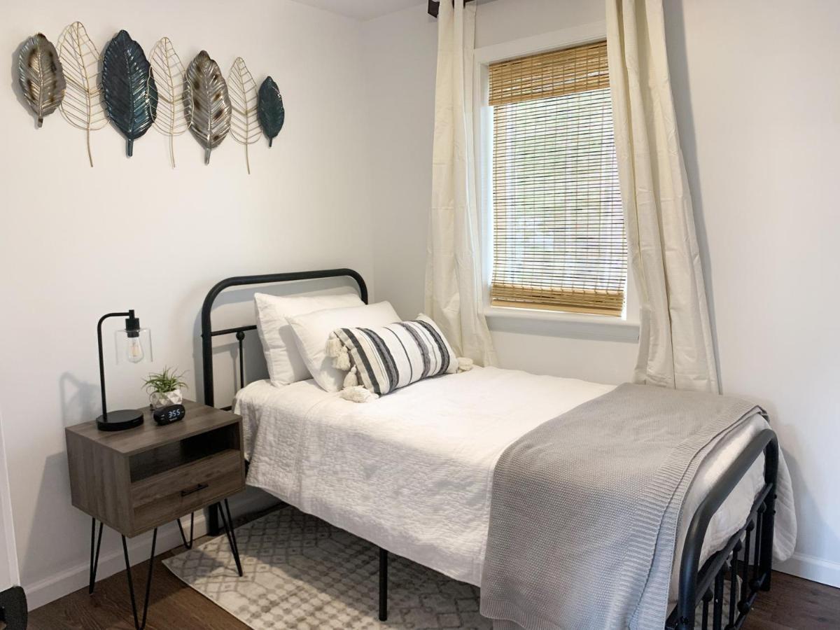 Newly Remodeled Stouchsburg Cottage Myerstown ภายนอก รูปภาพ
